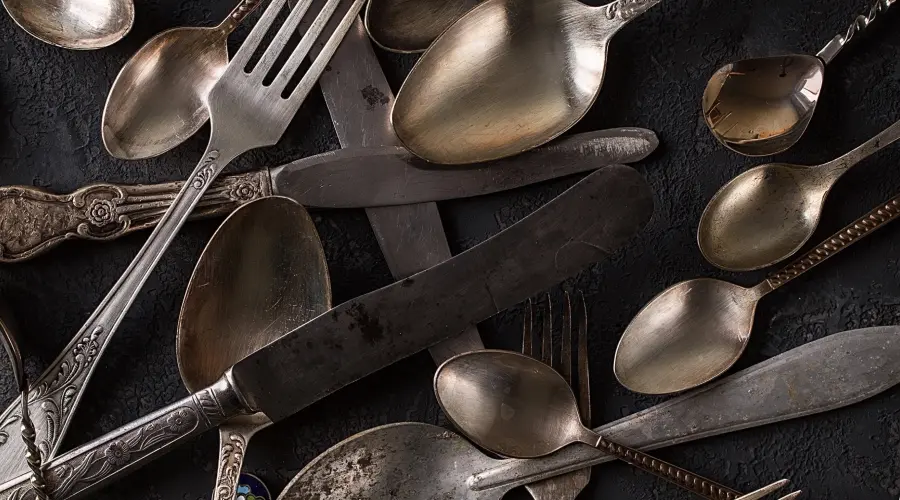 Sell To Us Products Illustration